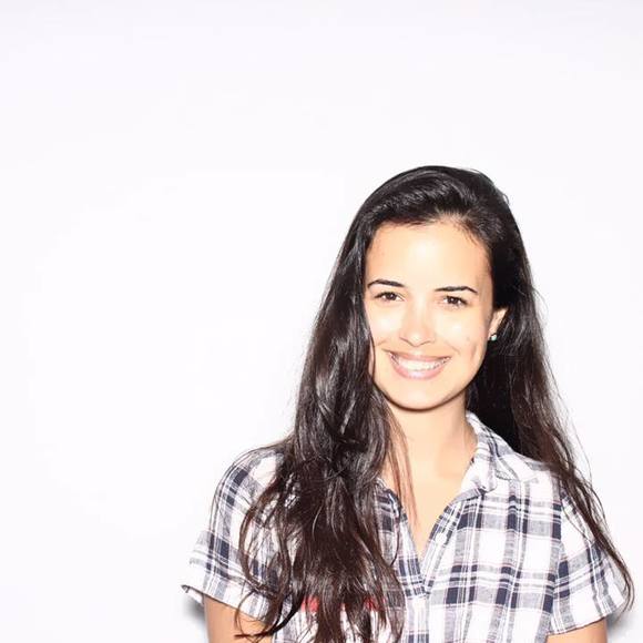 Meet your Posher, Hillary - Picture 1 of 1